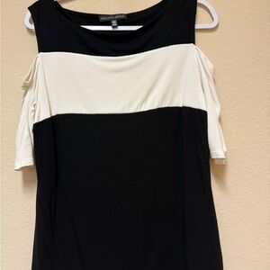 Saks Fifth Avenue Women's Black and White Cold Shoulder Top